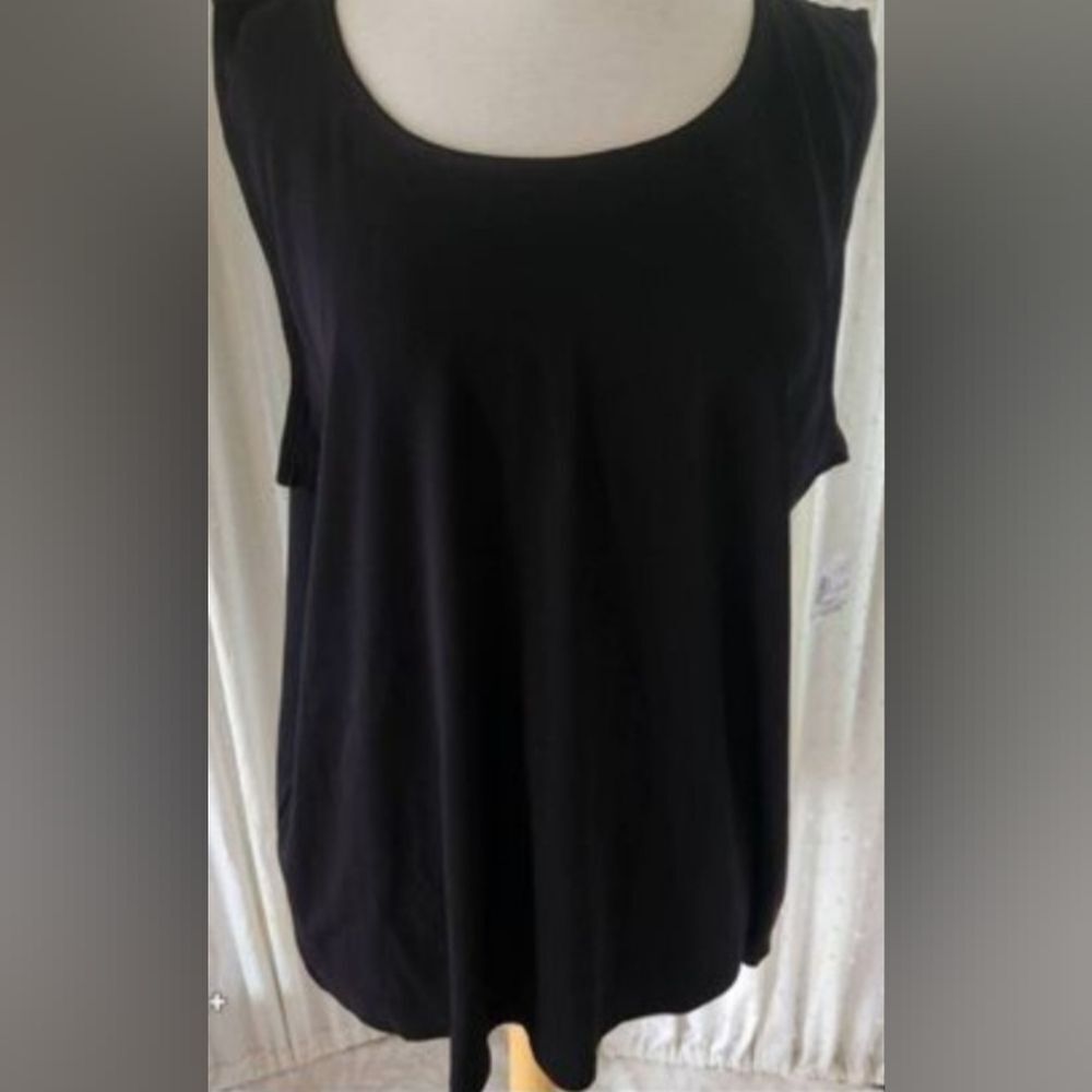 E65 CJ Banks black tank top